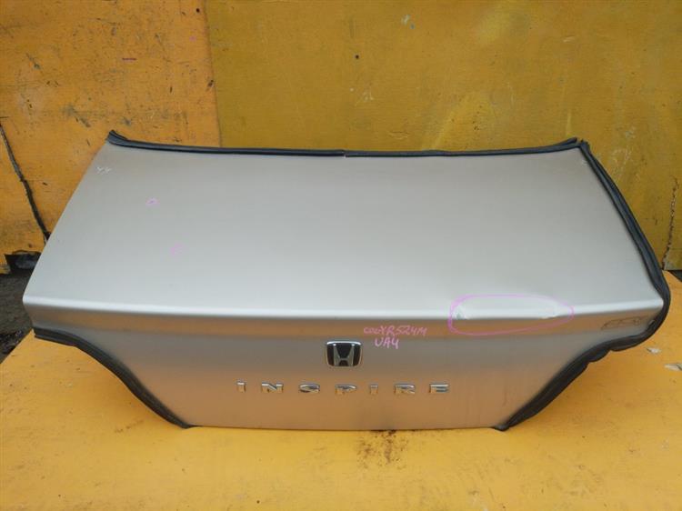 Крышка багажника Хонда Инспаер в Туапсе 555121